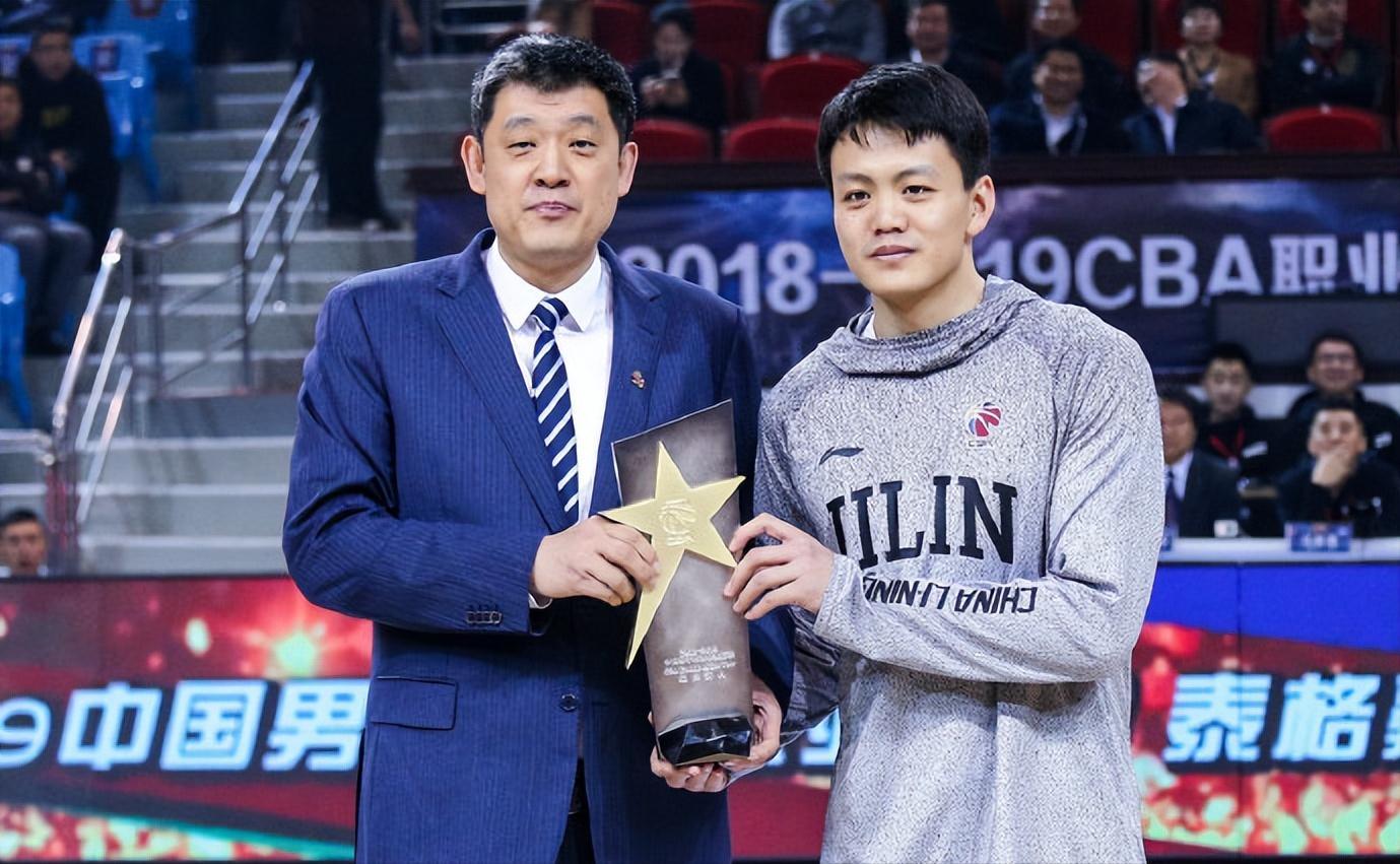 开云体育app下载-姜宇星加盟辽宁内幕！年薪高达550万，试训杨鸣非常满意