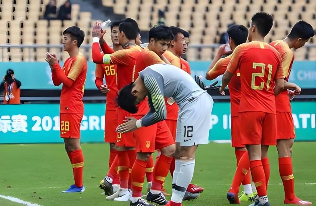 开云体育app下载-同样是落选U23国足，为何朱鹏宇能补招进国家队，依木兰却不能