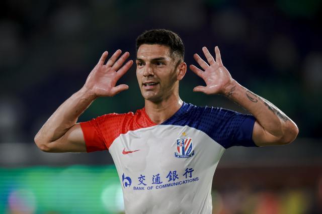 开云官方网-让2追4申花极限翻盘 人员危机缓解力争亚冠开门红