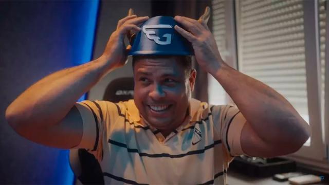 开云体育app下载-成Twitch主播 罗纳尔多称自己当年不该那般浪荡！