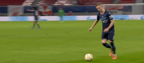 开云体育官网-【早报】进球超贝利+莱万澄清发言！梅西获得呼吸权！